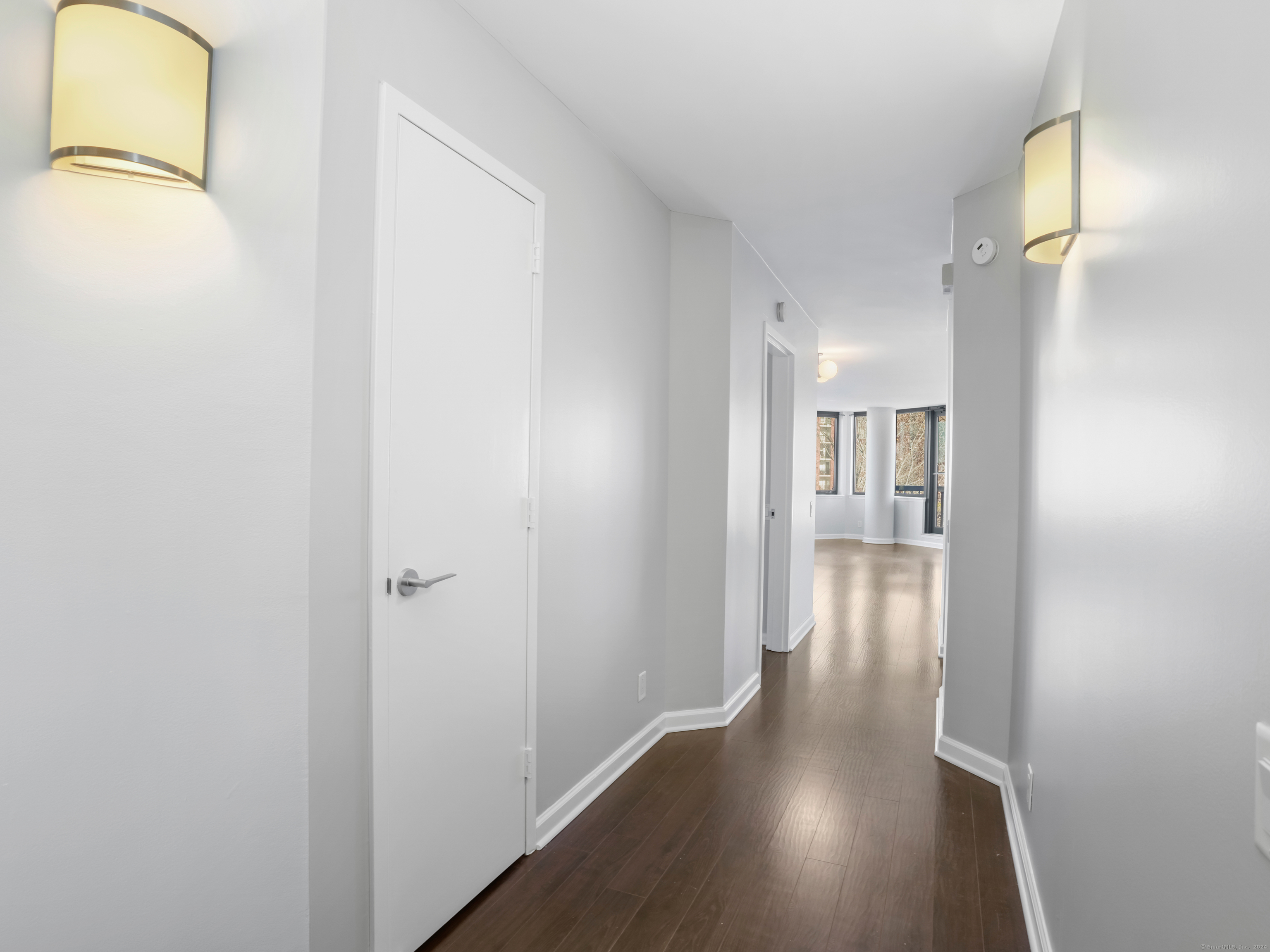 Rental Property at 25 Forest Street Apt 7D, Stamford, Connecticut - Bedrooms: 1 
Bathrooms: 2 
Rooms: 3  - $3,100 MO.