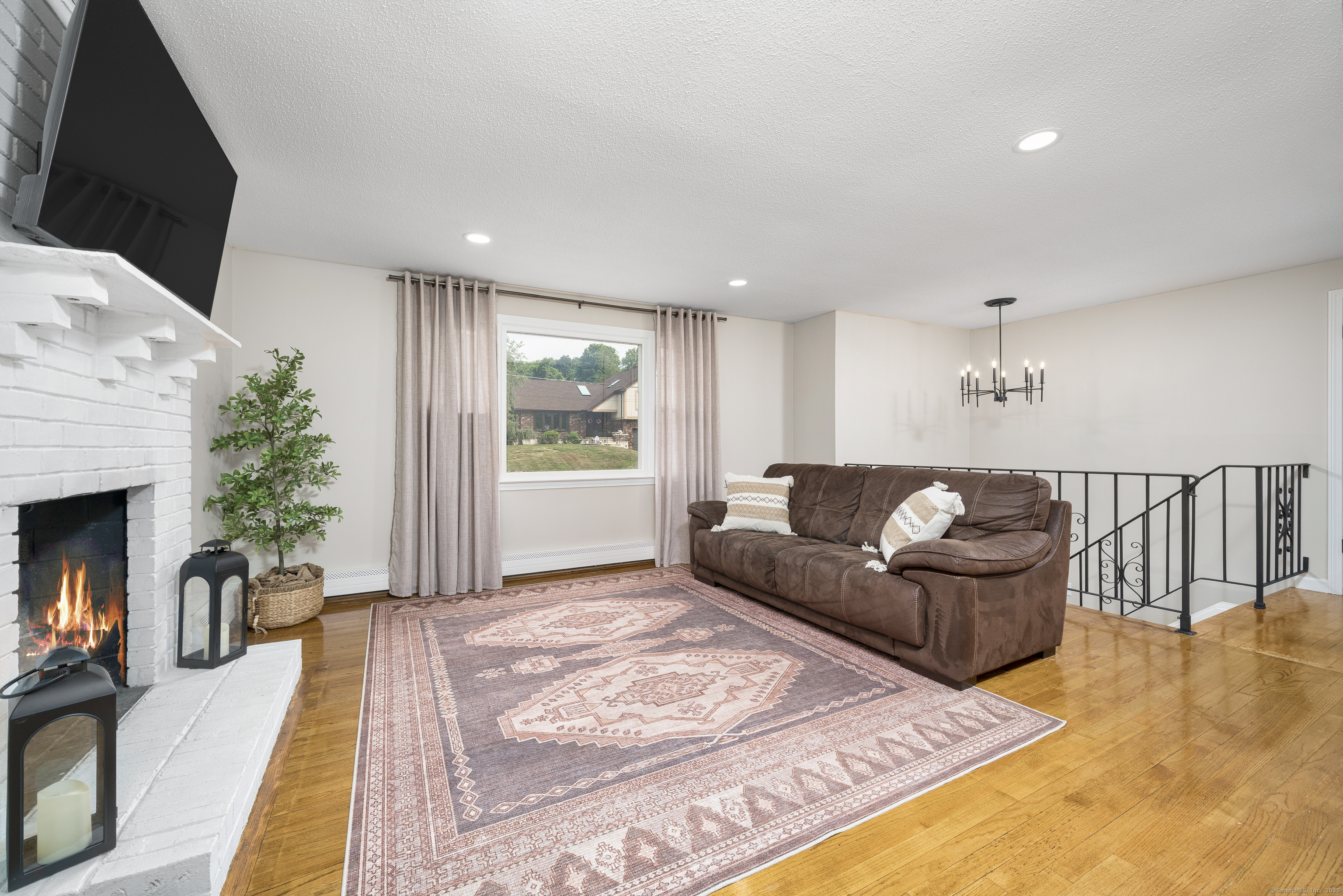 15 Diane Drive
