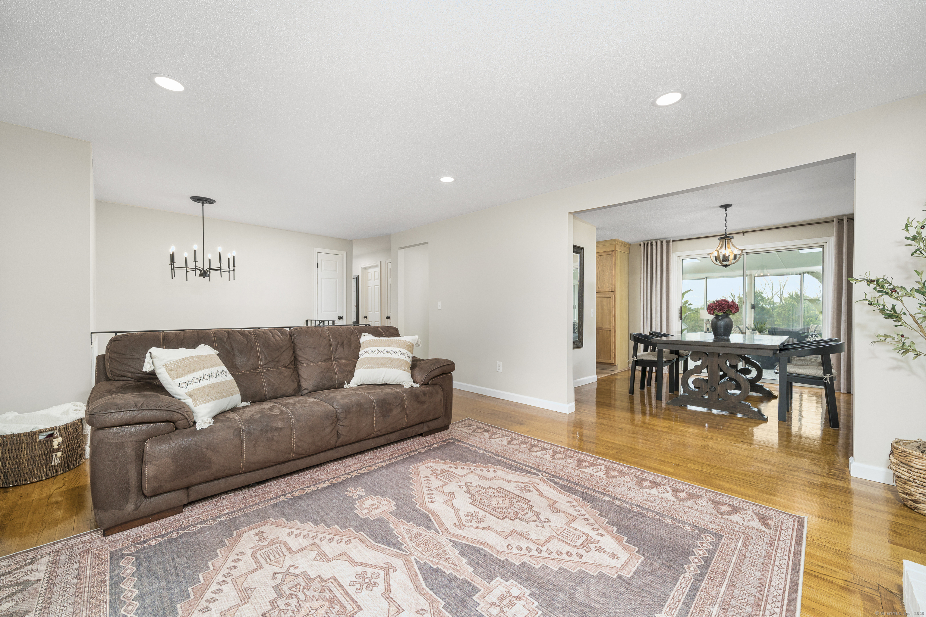 15 Diane Drive