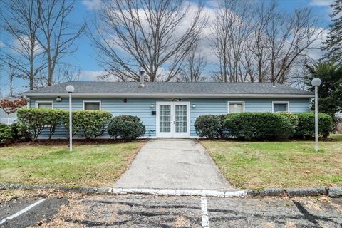 Tiny photo for 107 Hidden Knolls Circle #107, Monroe, CT 06468 (MLS # 24142444)