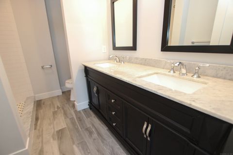 Tiny photo for 5 Laurel Hill Court #5, Brookfield, CT 06804 (MLS # 24161025)