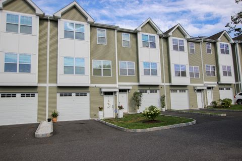 Tiny photo for 5 Laurel Hill Court #5, Brookfield, CT 06804 (MLS # 24161025)