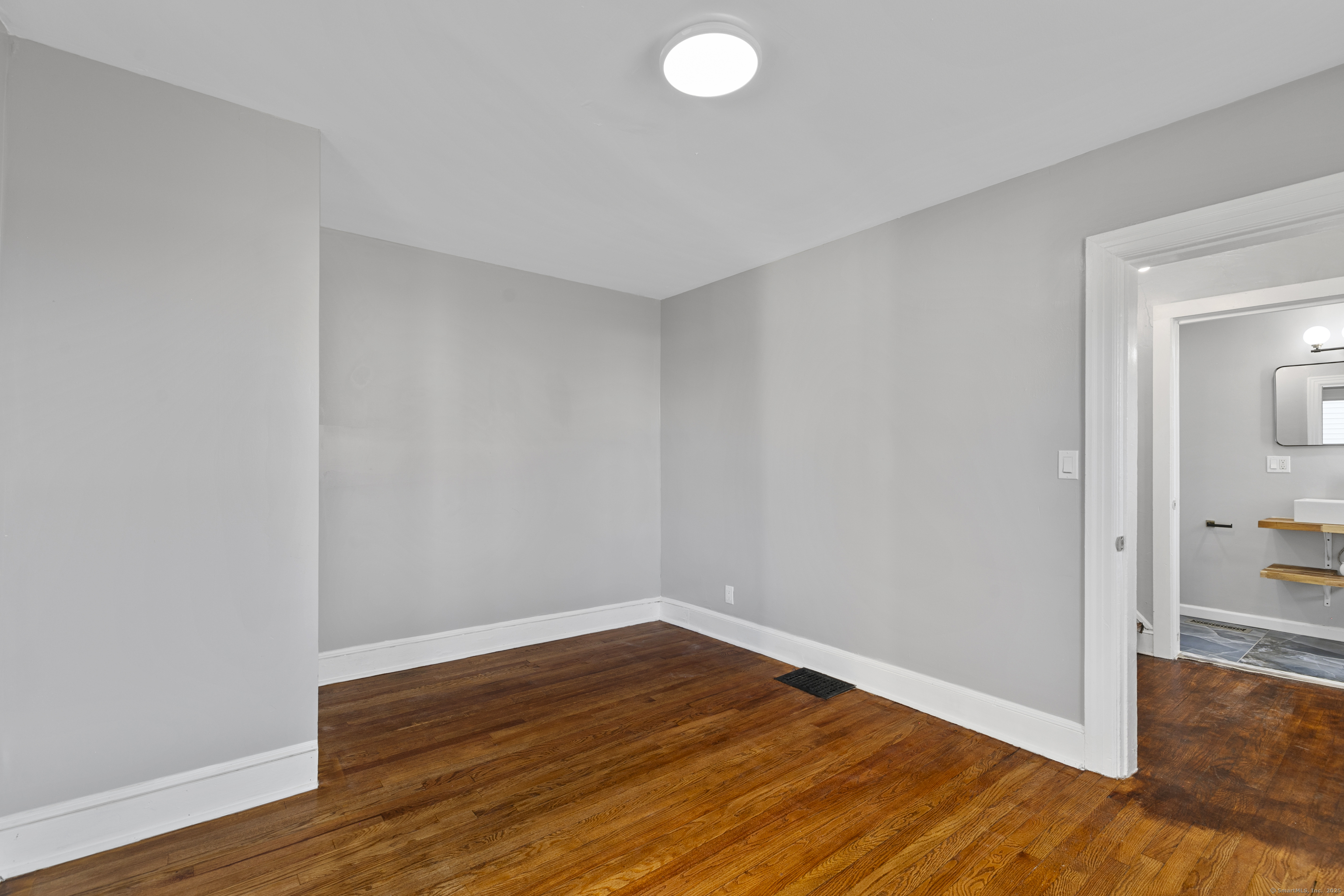86 Howard Avenue, Ansonia, Connecticut image 8