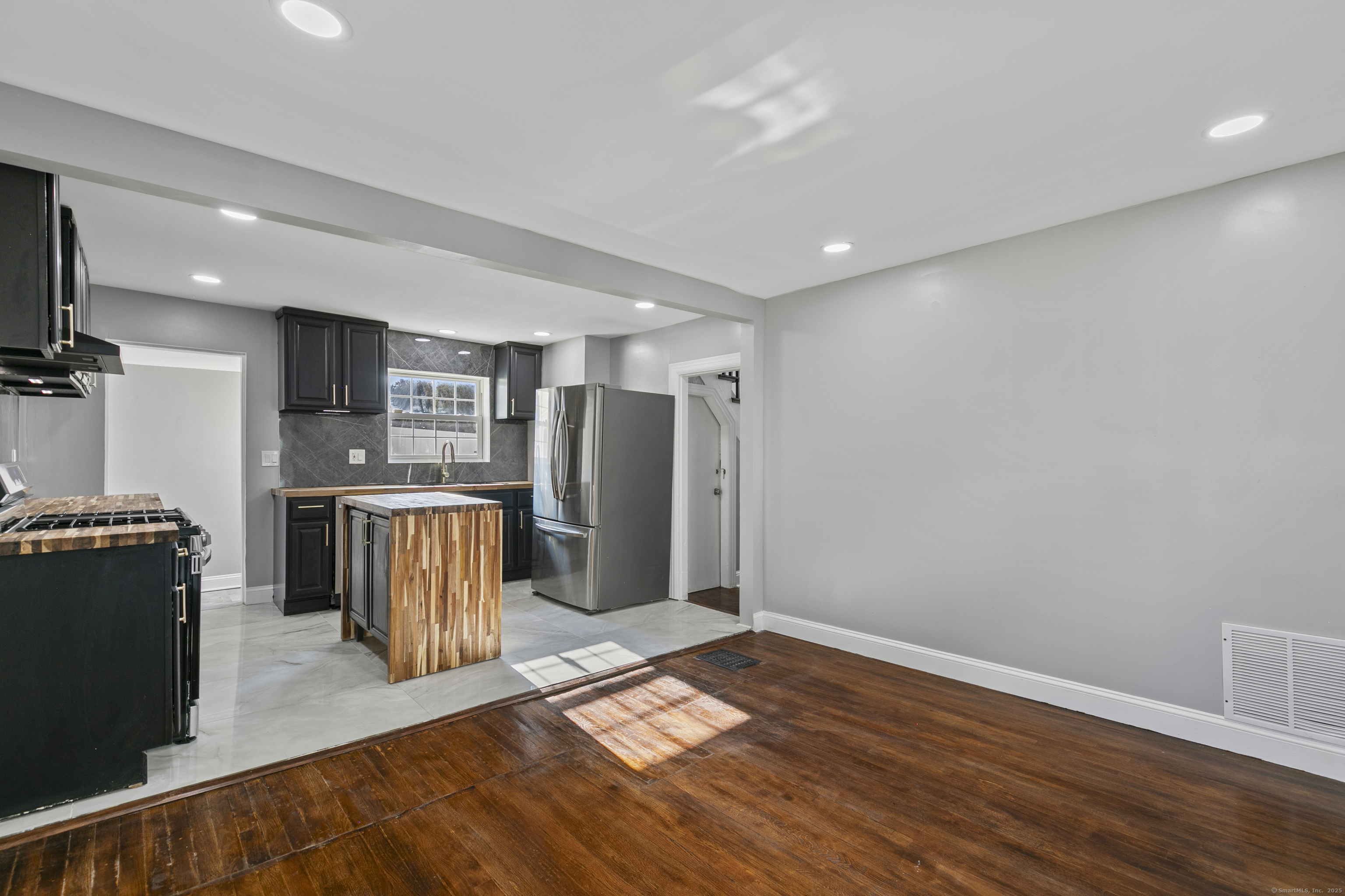 86 Howard Avenue, Ansonia, Connecticut image 16