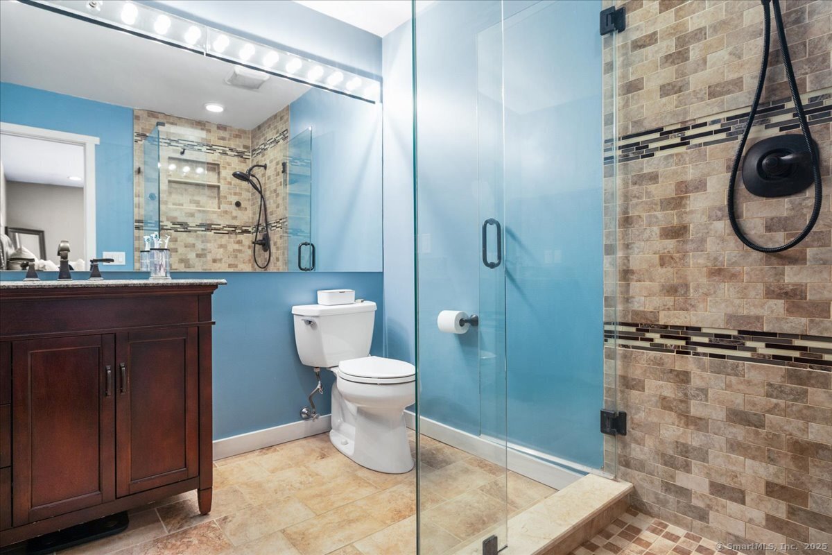 3 Oakwood Avenue #B4, Norwalk, Connecticut image 21