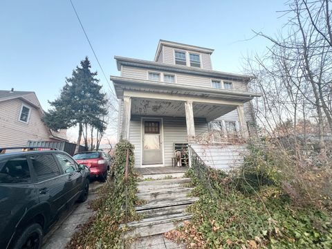 Photo of 15 Central Avenue, Hamden, CT 06517 (MLS # 24143498)