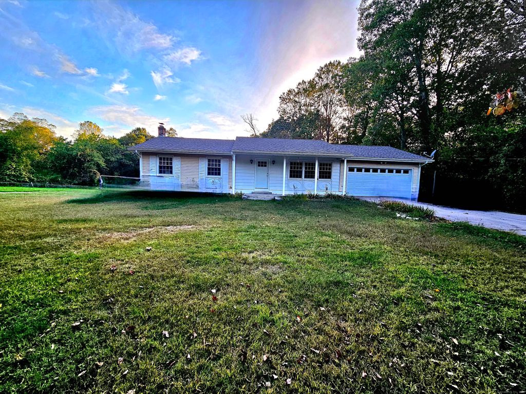 Photo of 300 Butlertown Road, Montville, CT 06370 (MLS # 24133101)
