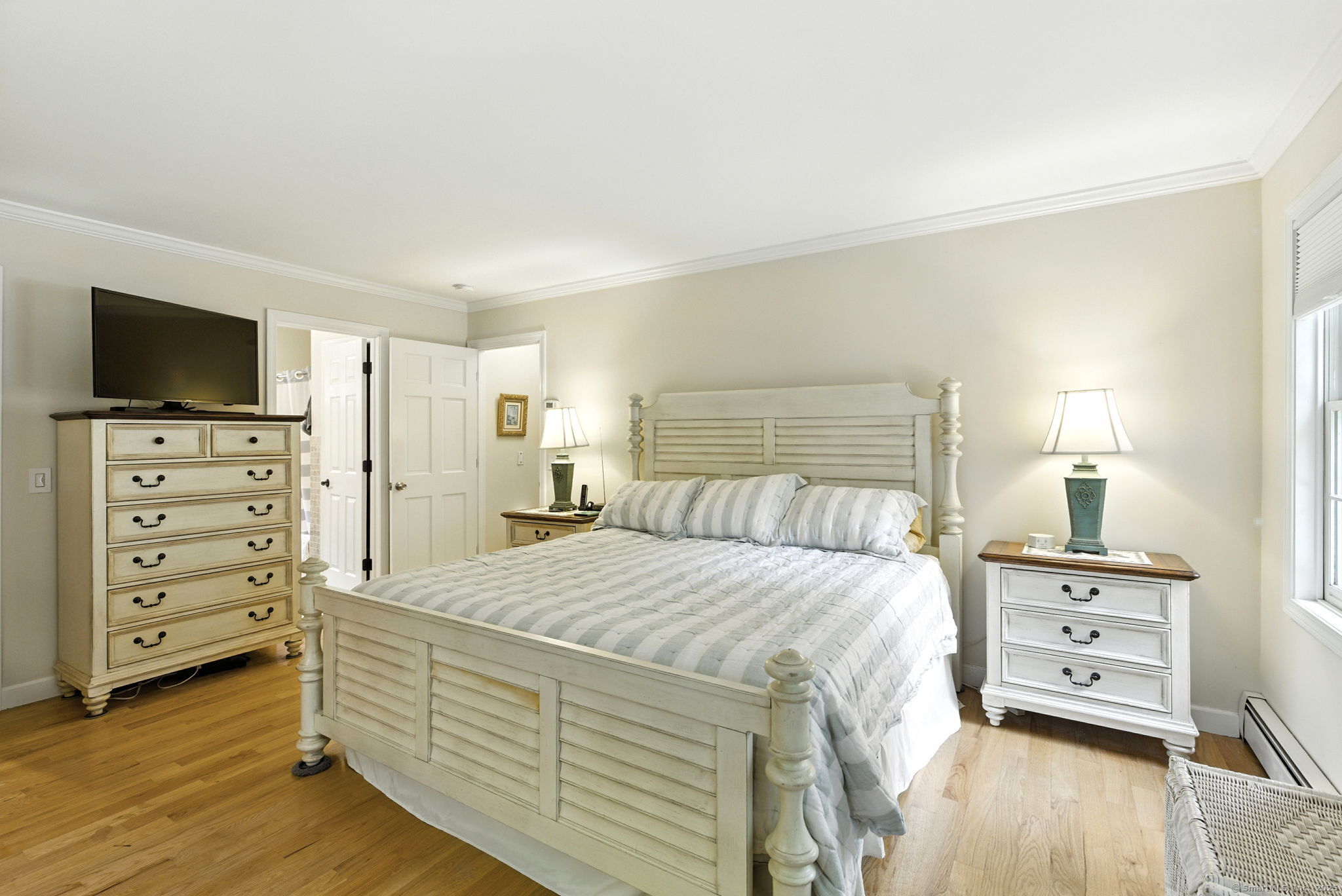 East Haddam, Connecticut 06423, United States, 3 Bedrooms Bedrooms, ,3 BathroomsBathrooms,Residential,Pending,201646