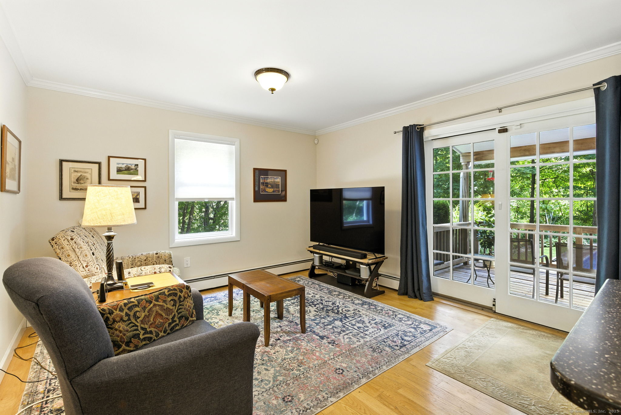 East Haddam, Connecticut 06423, United States, 3 Bedrooms Bedrooms, ,3 BathroomsBathrooms,Residential,Pending,201646