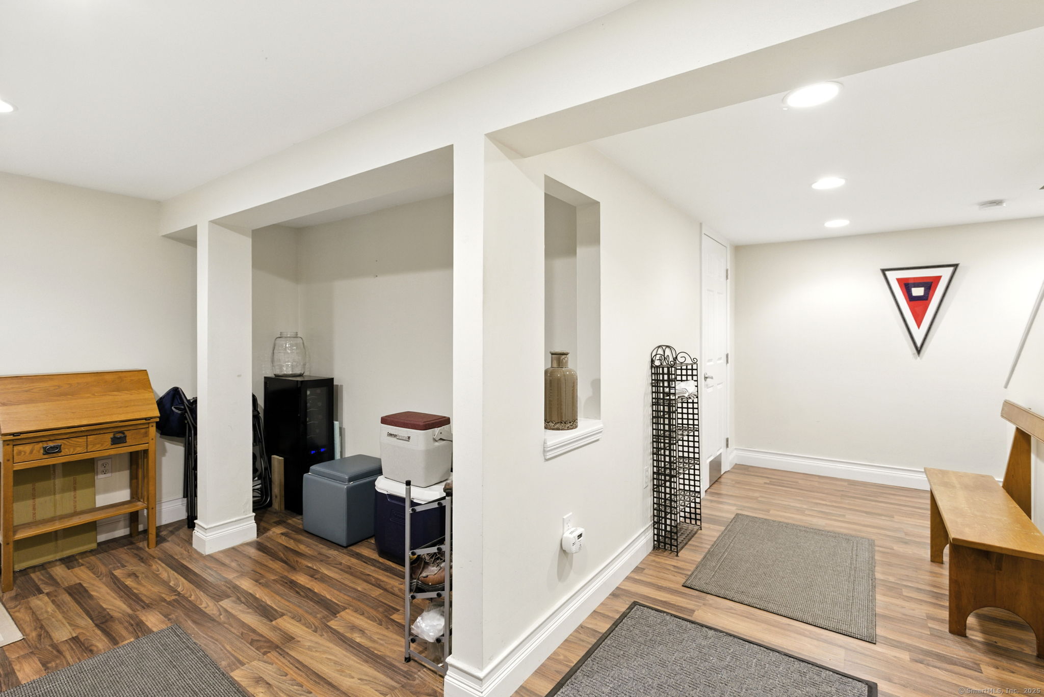 East Haddam, Connecticut 06423, United States, 3 Bedrooms Bedrooms, ,3 BathroomsBathrooms,Residential,Pending,201646