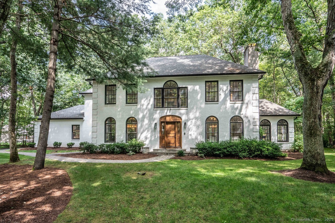 Farmington, Connecticut 06032, United States, 5 Bedrooms Bedrooms, ,5 BathroomsBathrooms,Residential,Coming Soon,177695