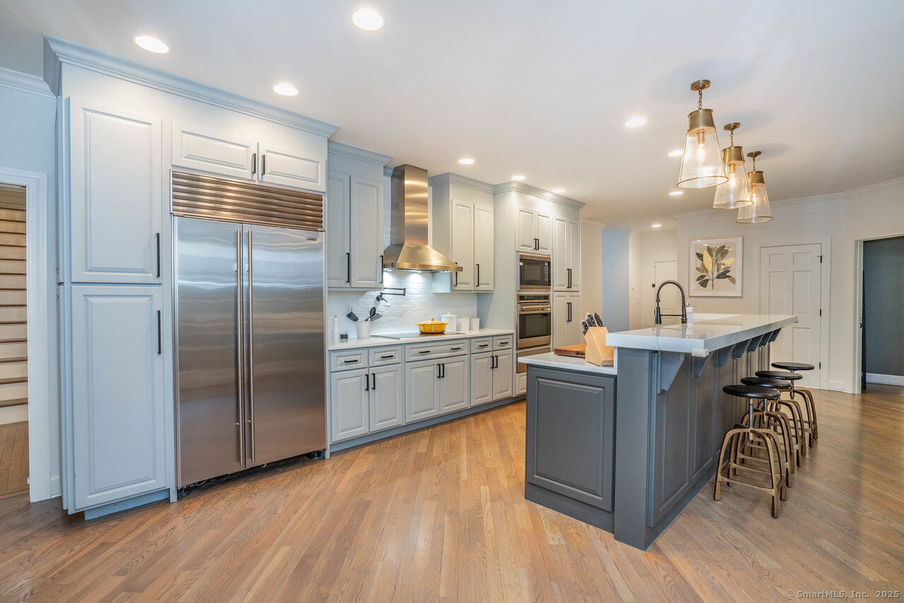 Farmington, Connecticut 06032, United States, 5 Bedrooms Bedrooms, ,5 BathroomsBathrooms,Residential,Coming Soon,177695