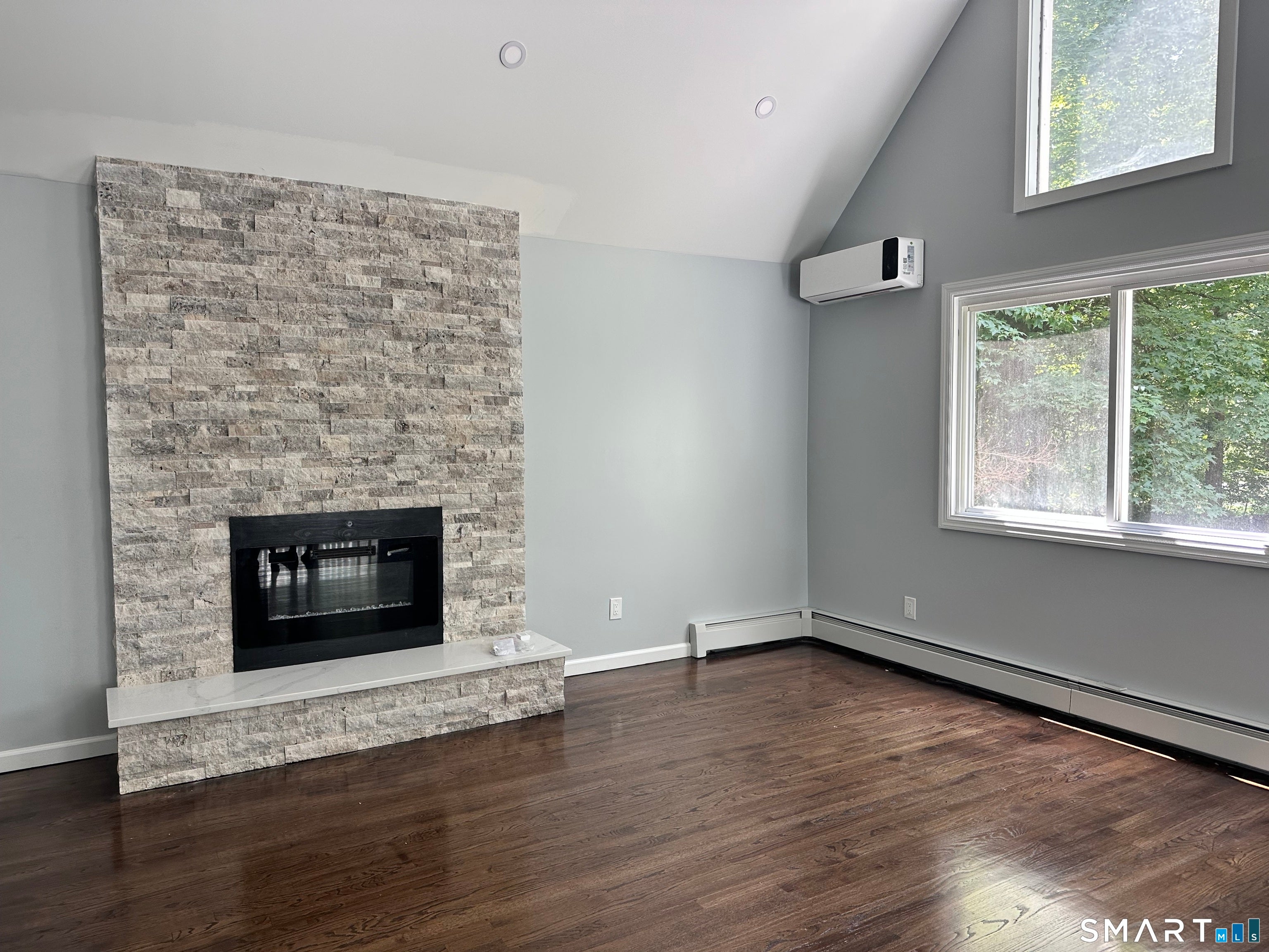 59 Hoadley Creek Circle
