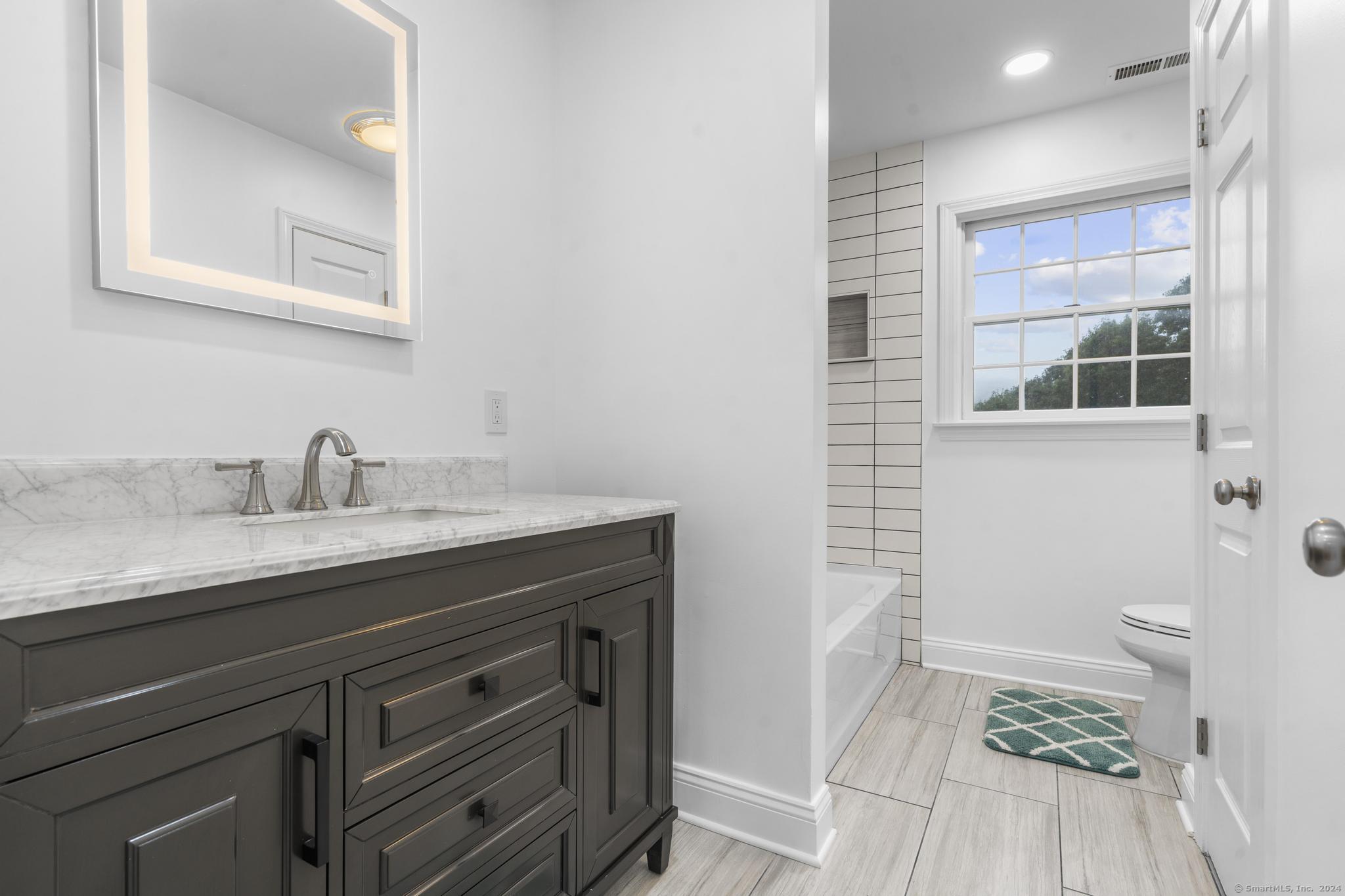 205 Hickory Lane, Bethlehem, Connecticut image 33