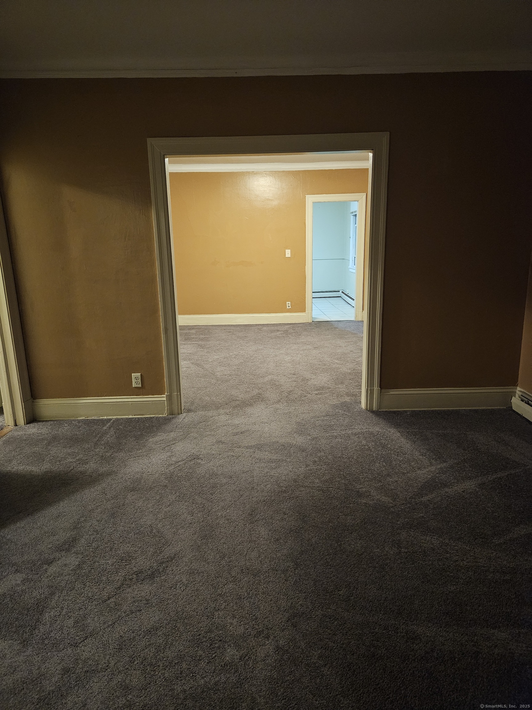 Hartford, Connecticut 06112, United States, 3 Bedrooms Bedrooms, ,1 BathroomBathrooms,Residential,Active,213344