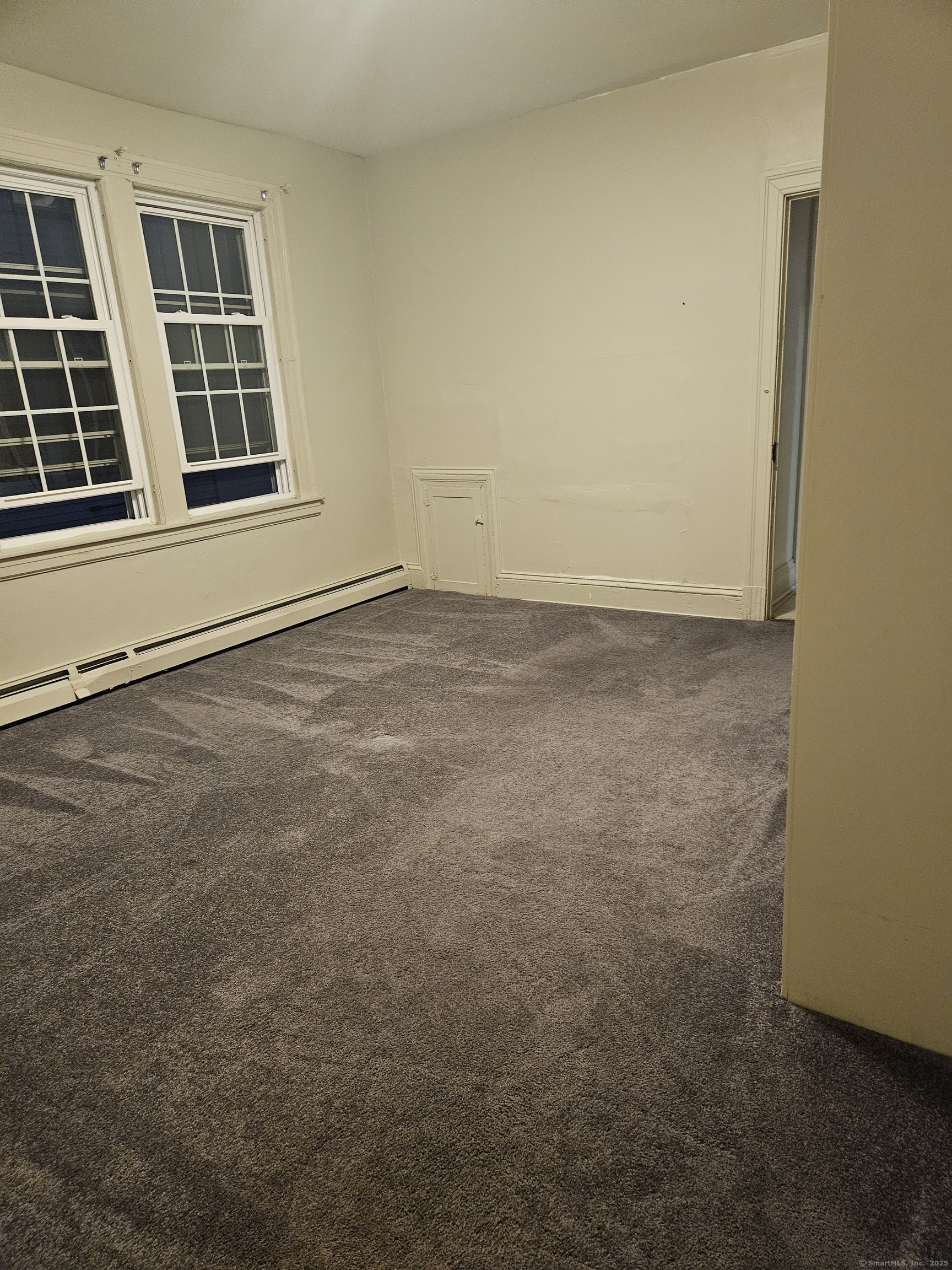 Hartford, Connecticut 06112, United States, 3 Bedrooms Bedrooms, ,1 BathroomBathrooms,Residential,Active,213344