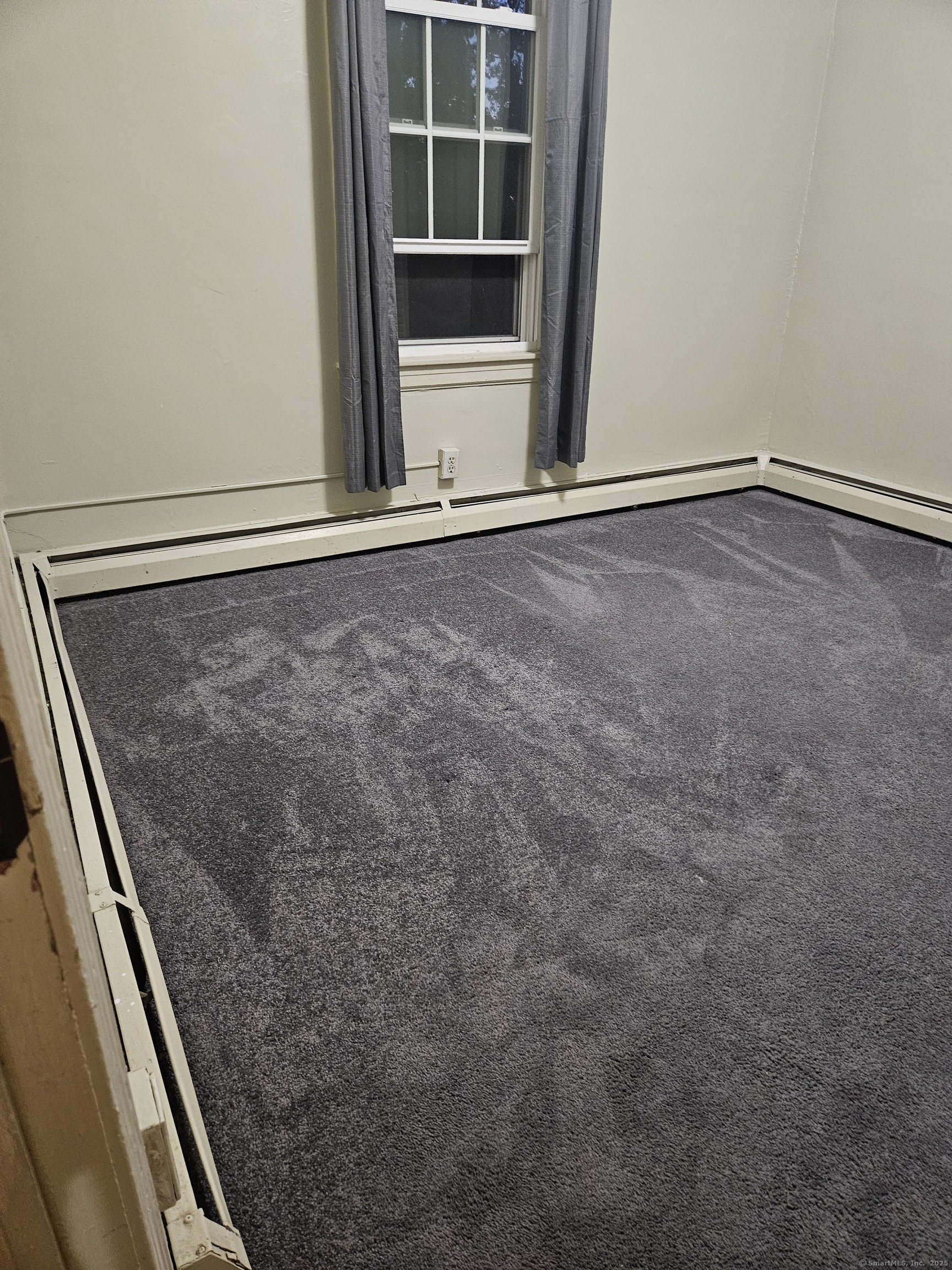 Hartford, Connecticut 06112, United States, 3 Bedrooms Bedrooms, ,1 BathroomBathrooms,Residential,Active,213344