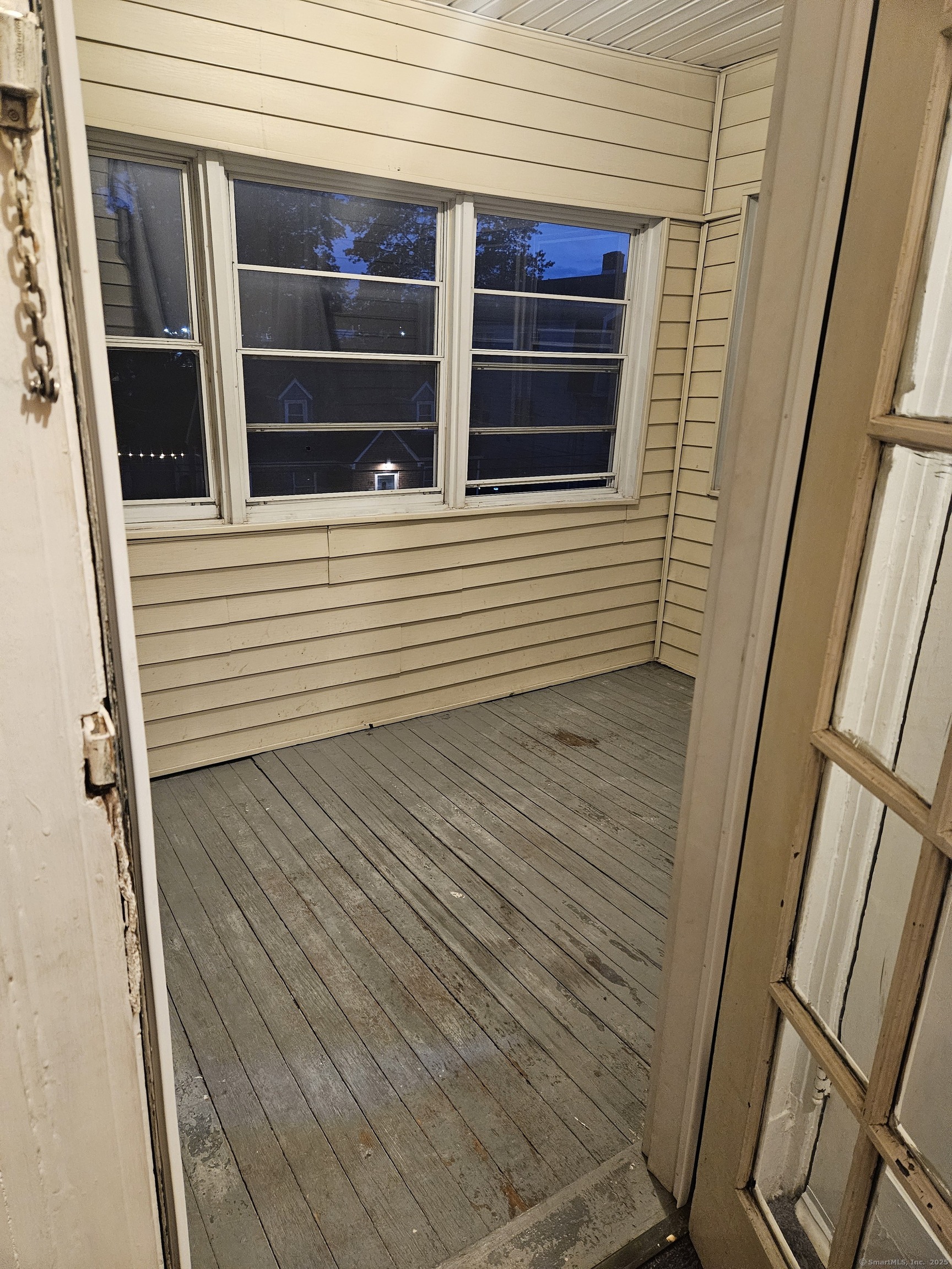 Hartford, Connecticut 06112, United States, 3 Bedrooms Bedrooms, ,1 BathroomBathrooms,Residential,Active,213344