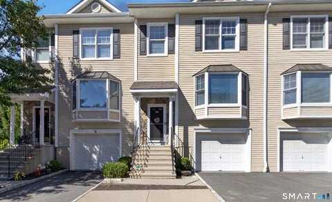 Photo of 15 Scuppo Road #302, Danbury, CT 06811 (MLS # 24210000)