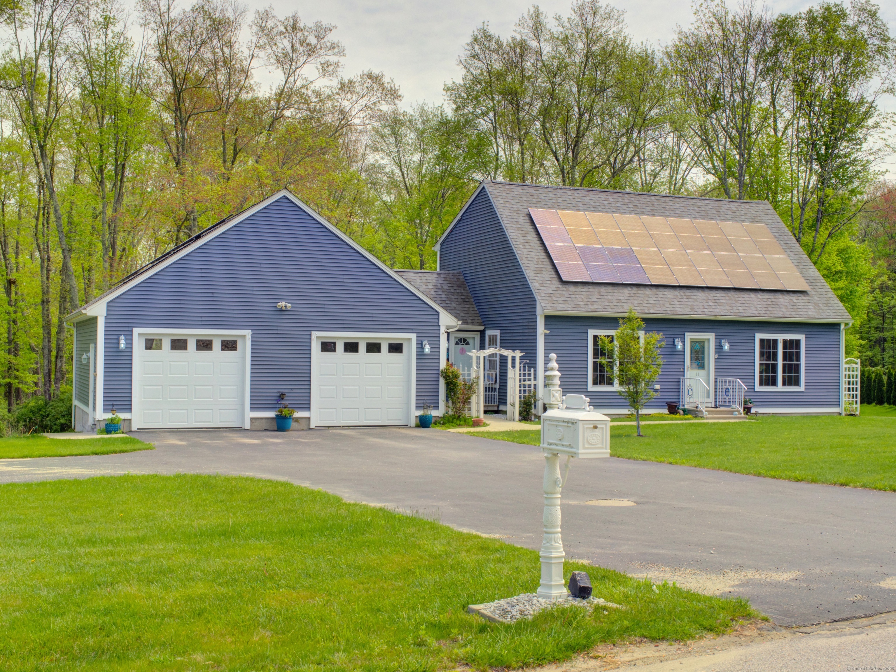 11 Stone House Drive, Plainfield, Connecticut image 1