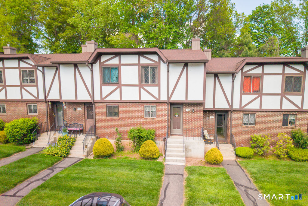 406 Cedar Hollow Drive 406