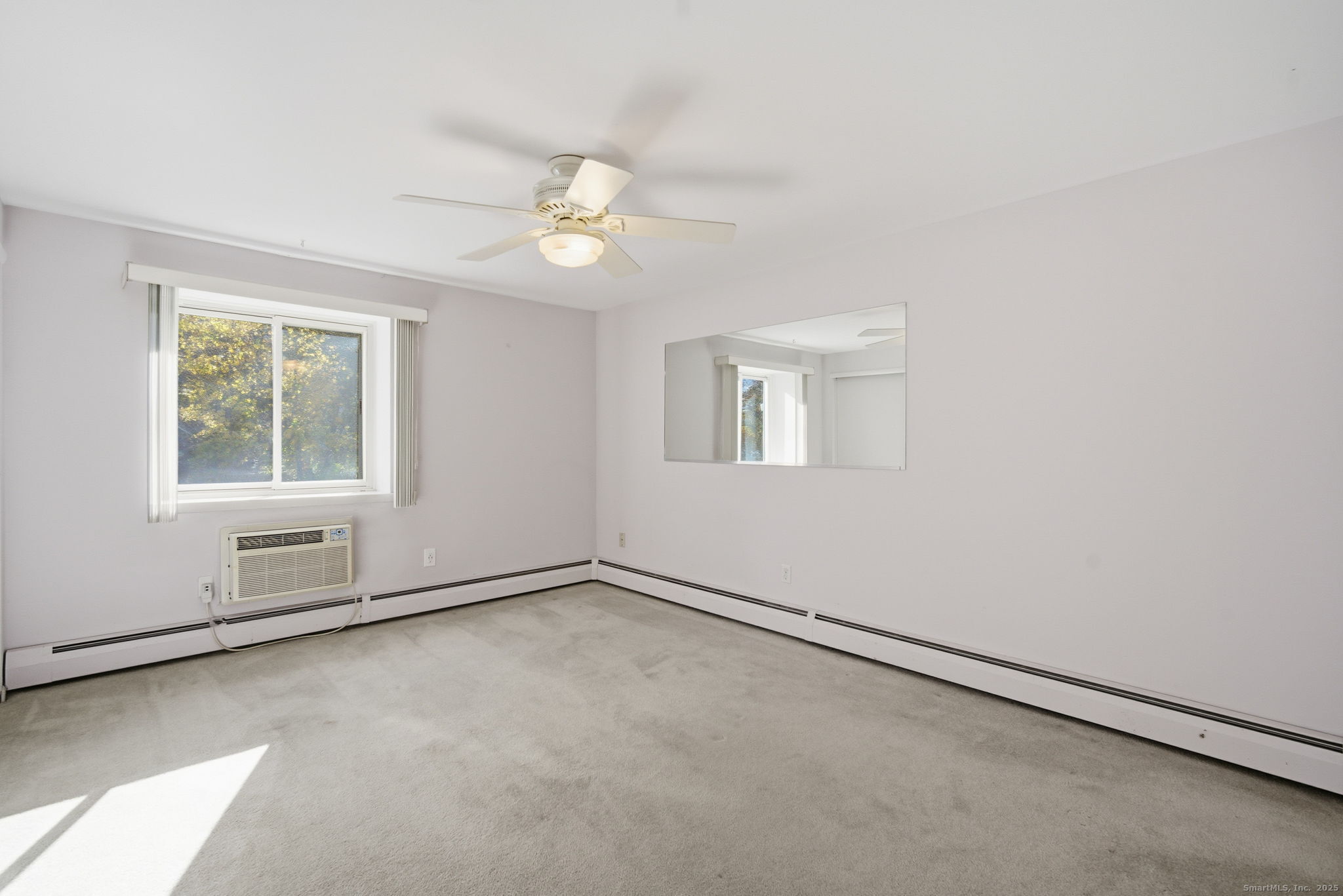 Rocky Hill, Connecticut 06067, United States, 2 Bedrooms Bedrooms, ,2 BathroomsBathrooms,Residential,Active,245557