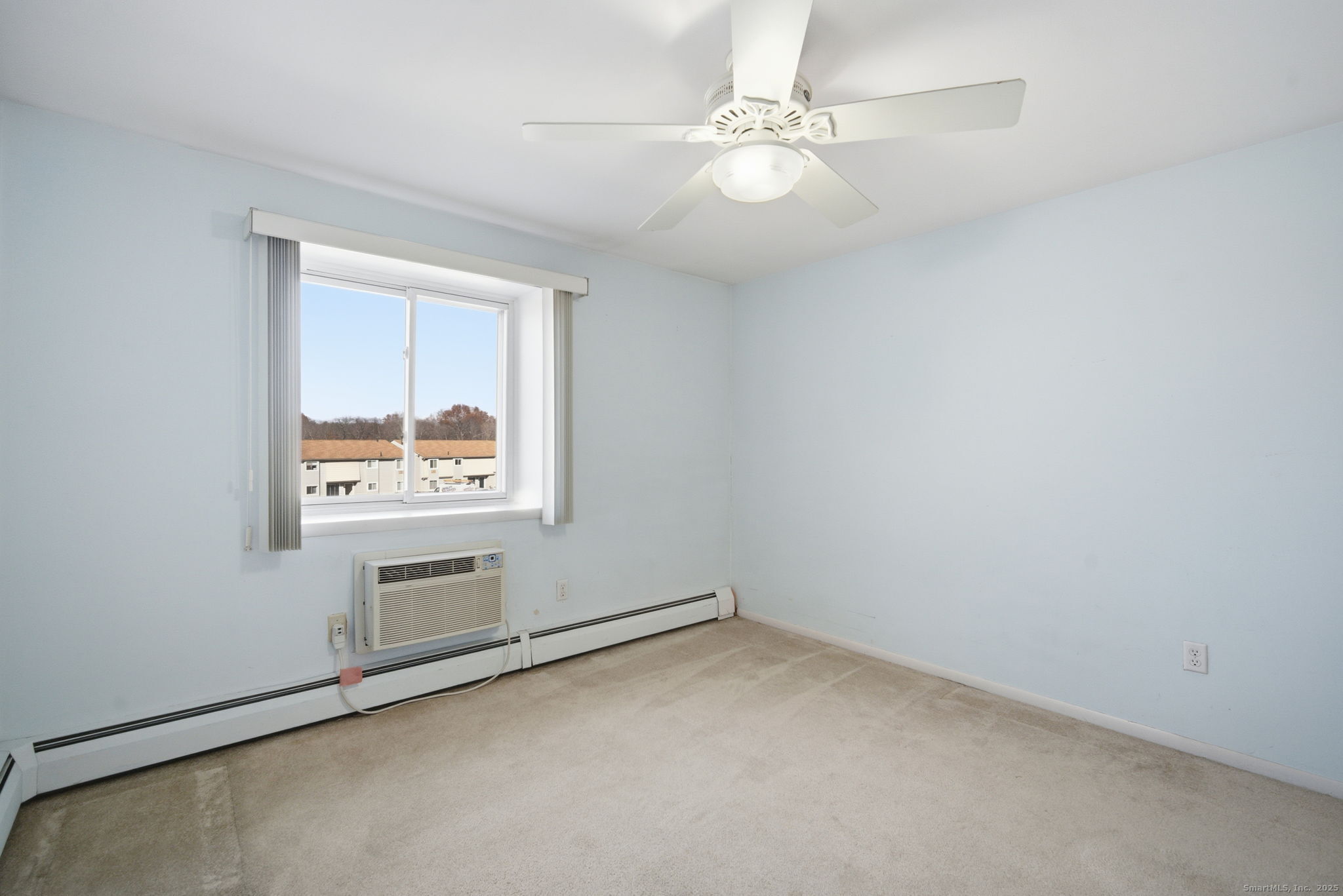 Rocky Hill, Connecticut 06067, United States, 2 Bedrooms Bedrooms, ,2 BathroomsBathrooms,Residential,Active,245557