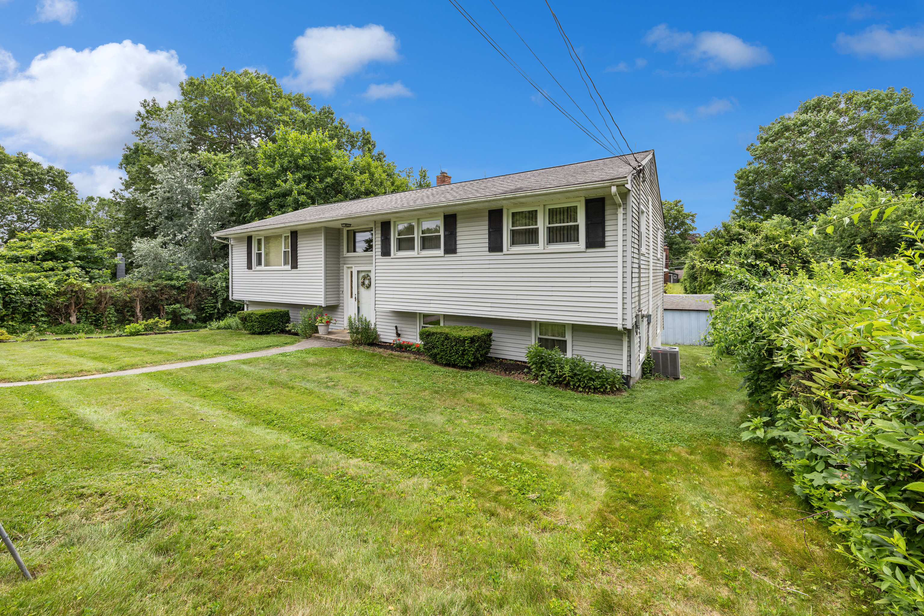 95 Flagg Avenue