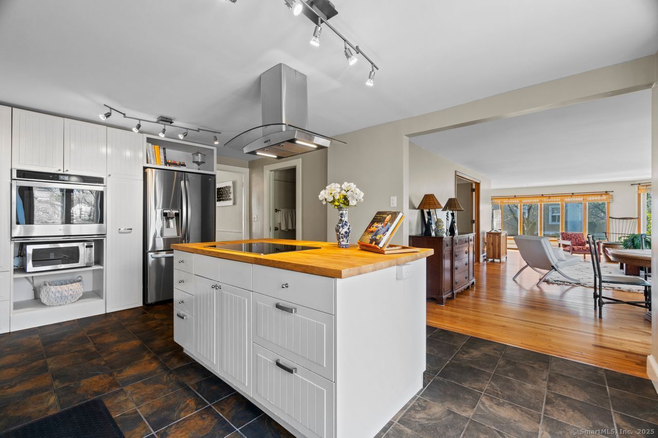 57 Lynde Street, Old Saybrook, Connecticut image 12
