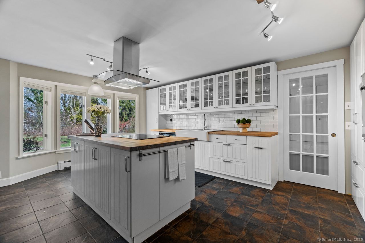 57 Lynde Street, Old Saybrook, Connecticut image 10