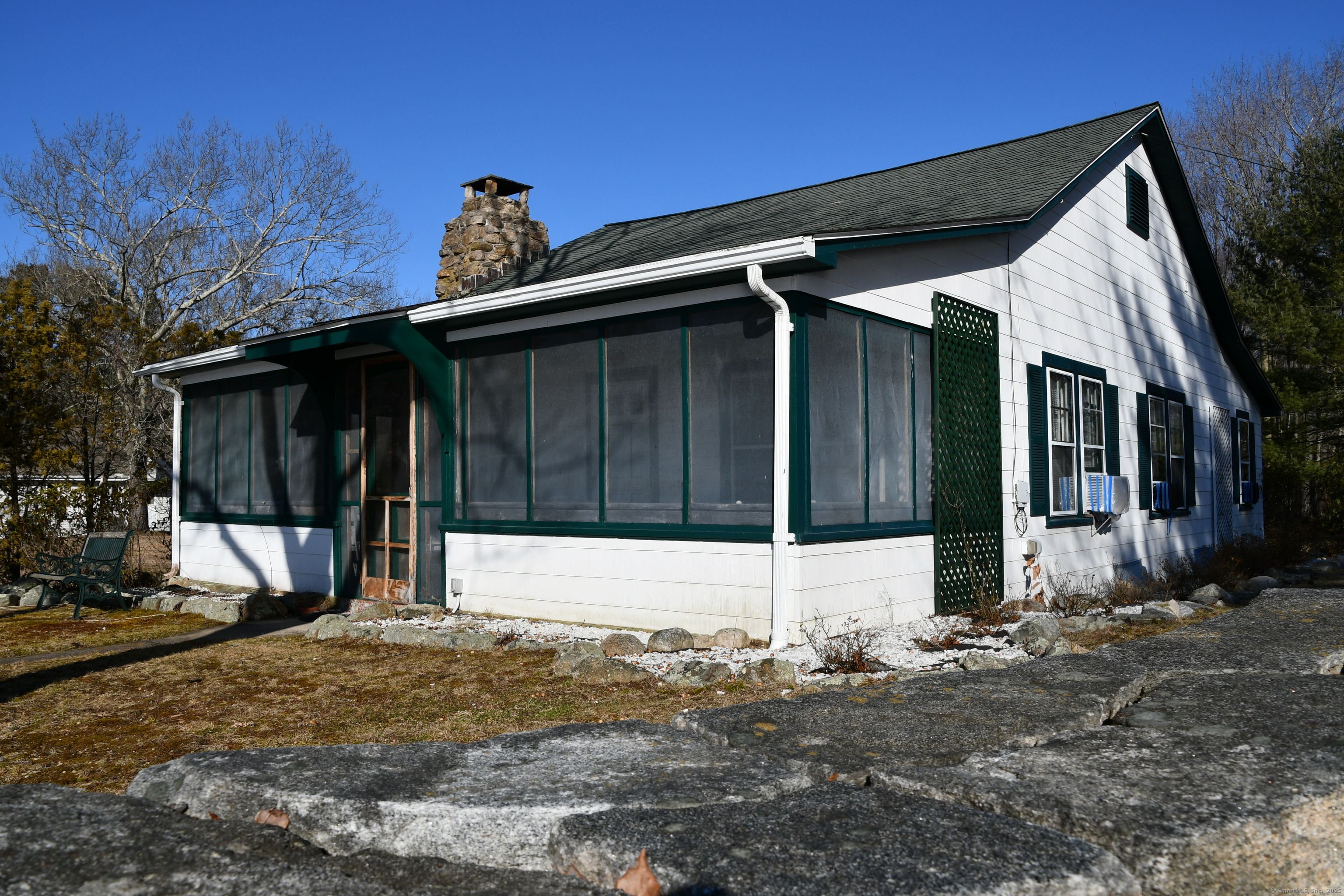 19 Hickory Street