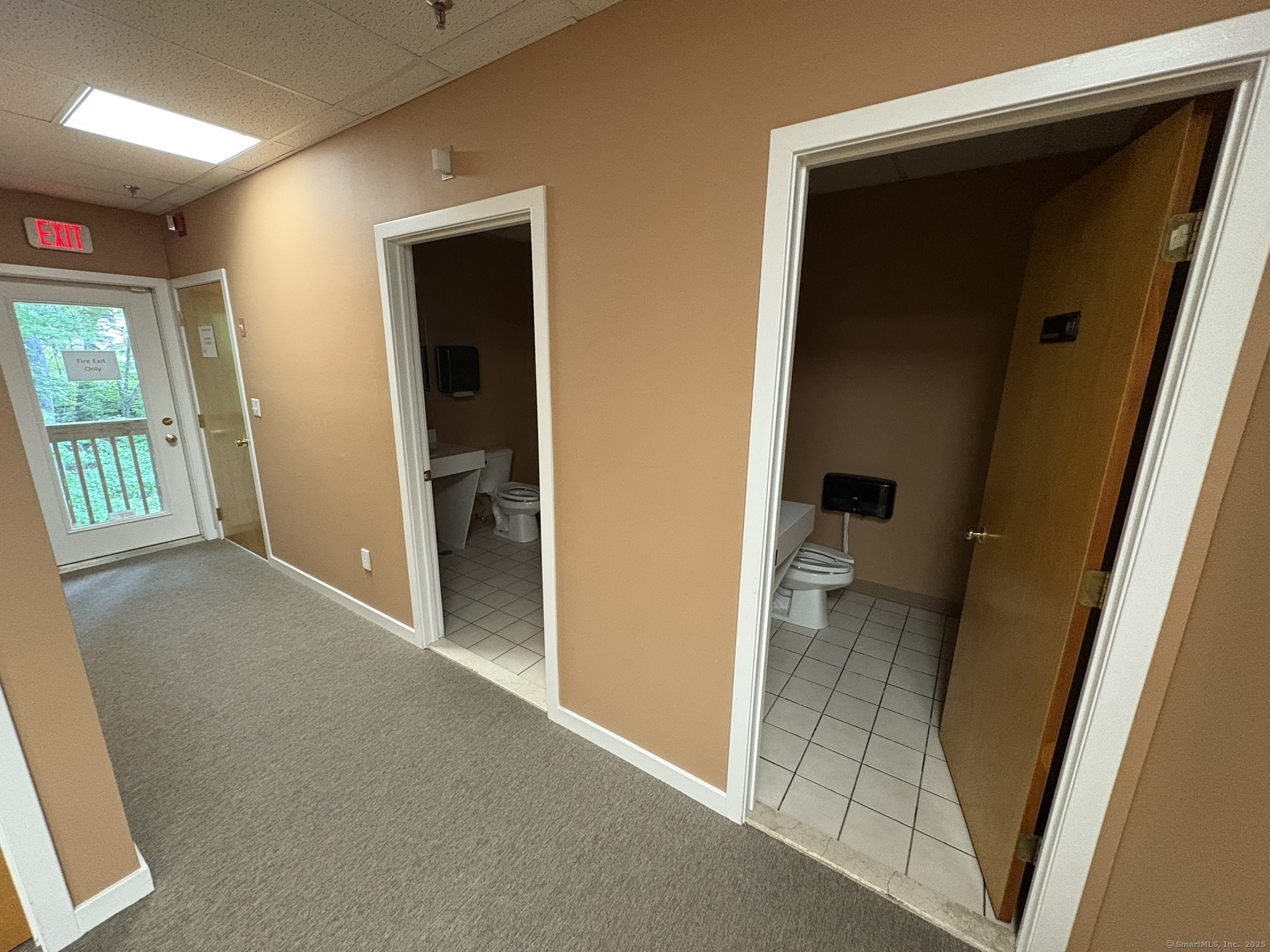 1575 Boston Post Road C - Building B