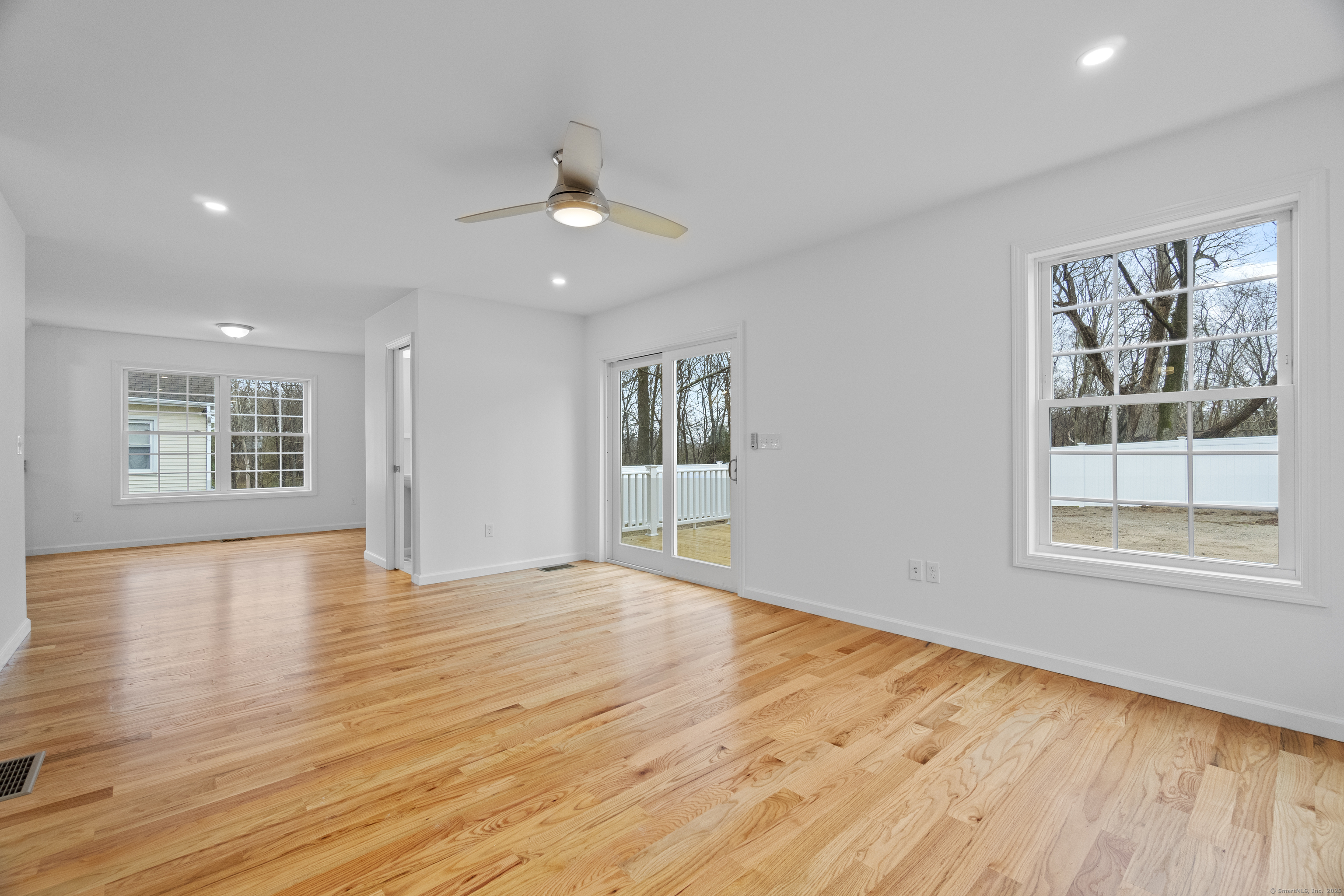 8 Read Street, Deep River, Connecticut image 4