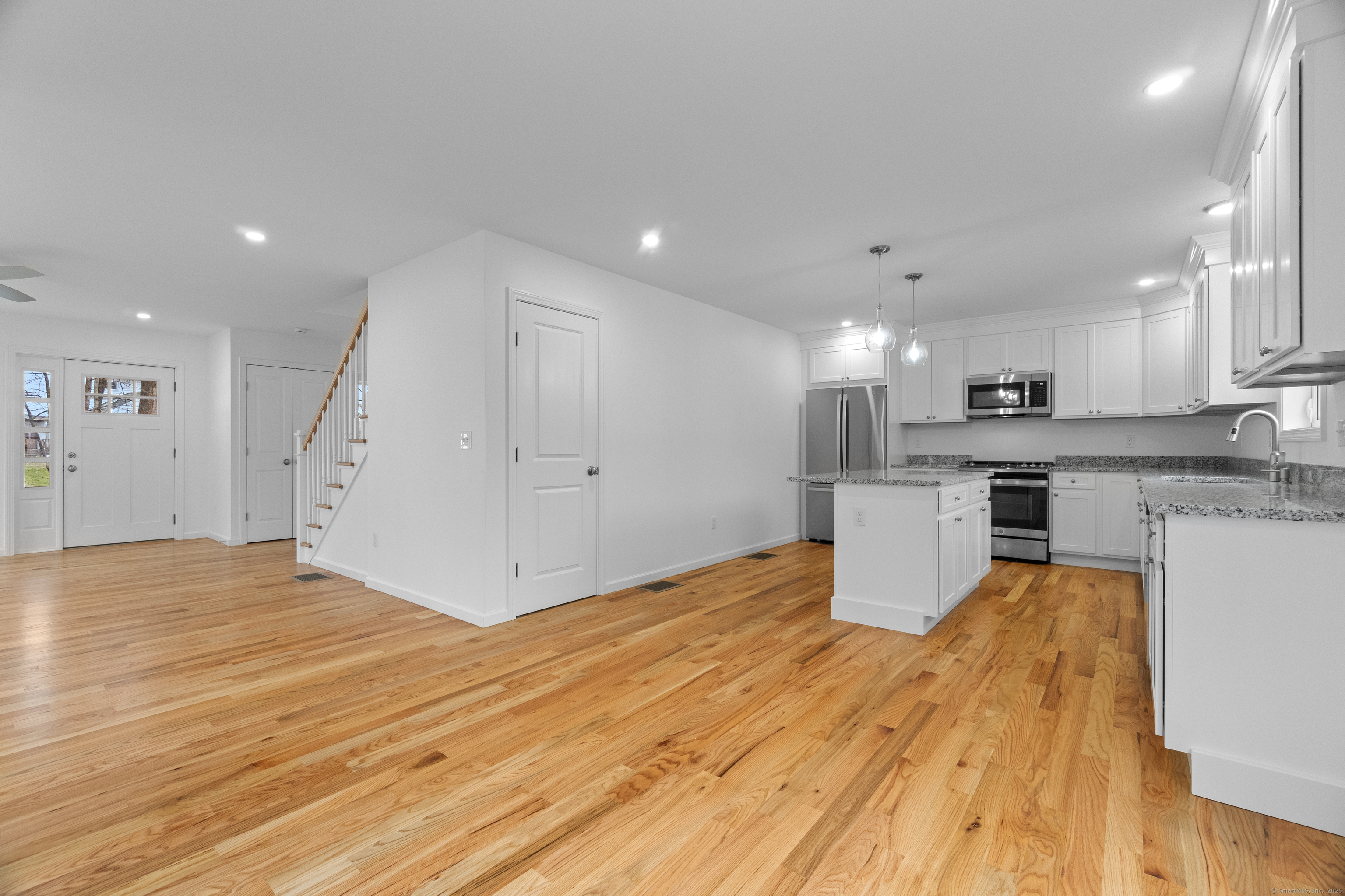 8 Read Street, Deep River, Connecticut image 7
