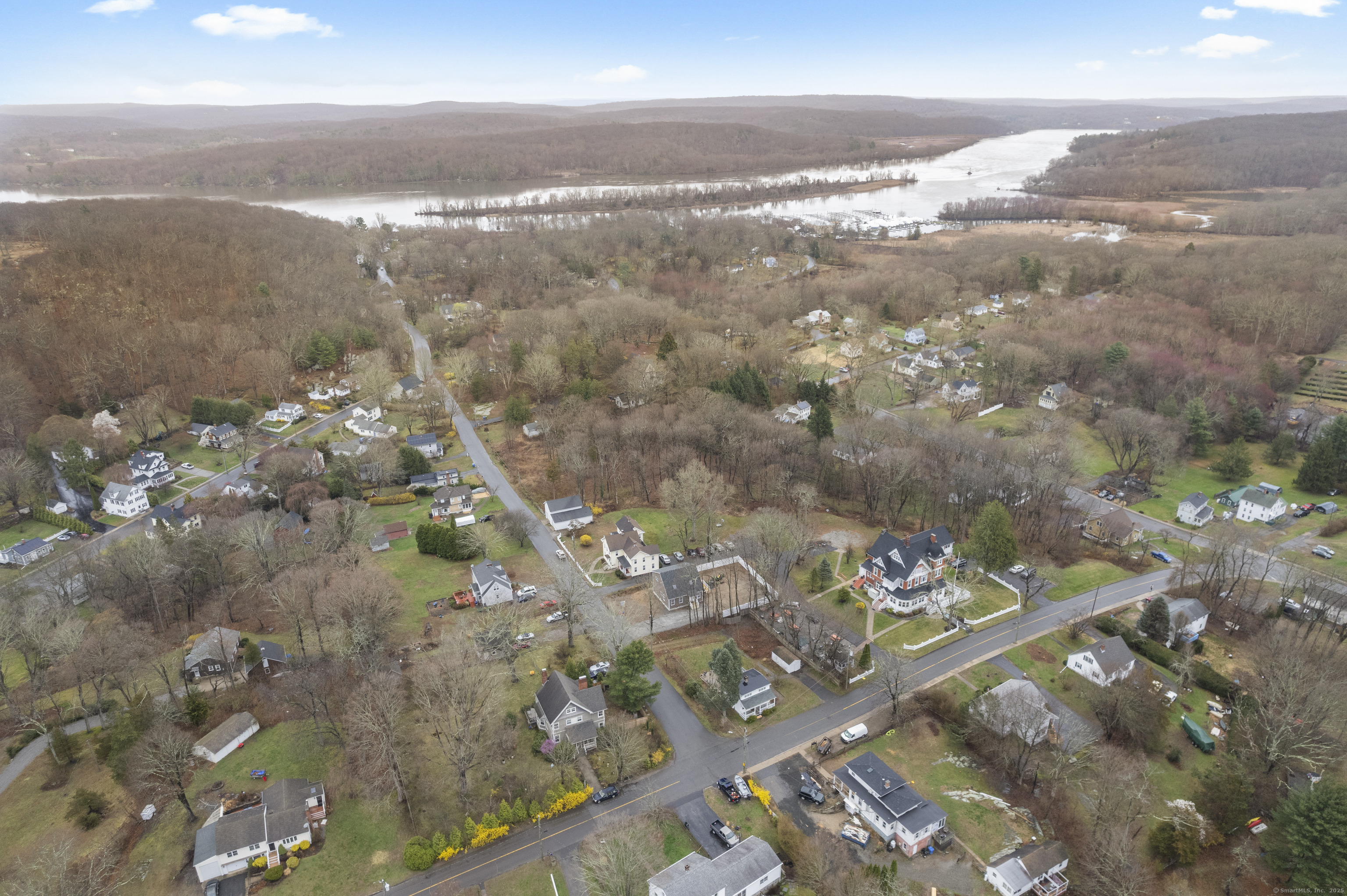 8 Read Street, Deep River, Connecticut image 1