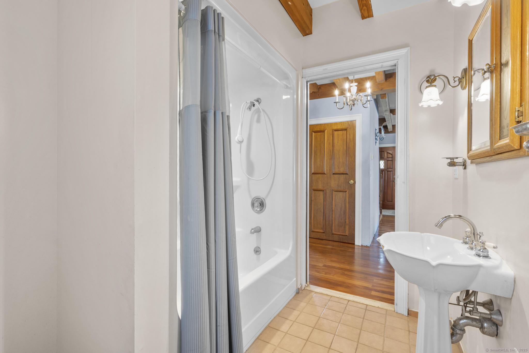 204 Sachem Head Road, Guilford, Connecticut image 17