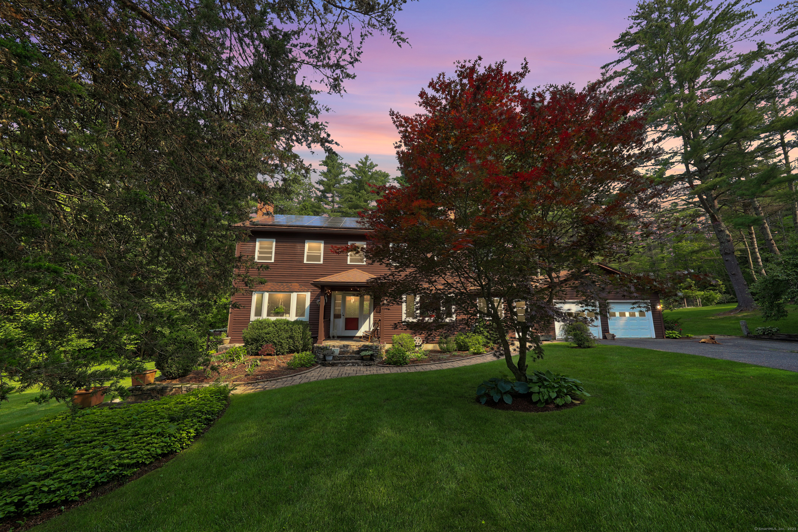11 College Hill Road