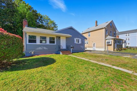 Photo of 33 Kenyon Place, East Hartford, CT 06108 (MLS # 24135452)