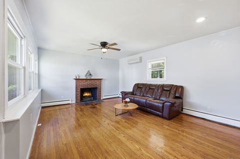 Tiny photo for 33 Kenyon Place, East Hartford, CT 06108 (MLS # 24135452)