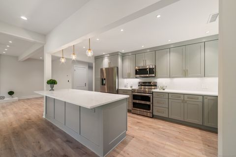 644 Heritage Village A Southbury CT 06488