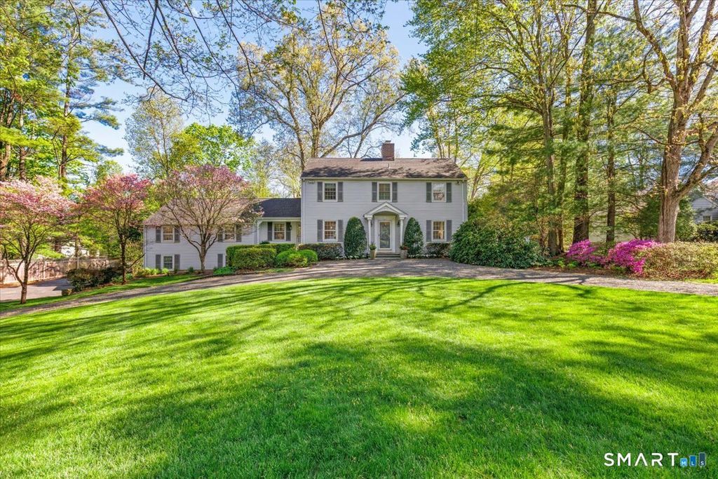 Photo of 12 Norholt Drive, New Canaan, CT 06840 (MLS # 24171502)