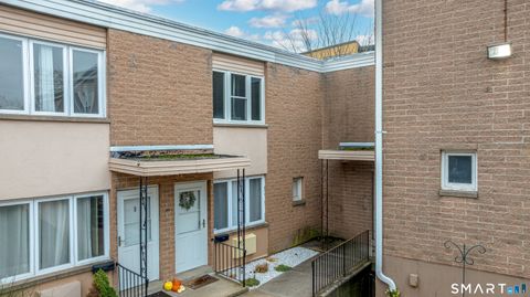 Photo of 120 Wooster Street #APT E, New Haven, CT 06511 (MLS # 24151773)