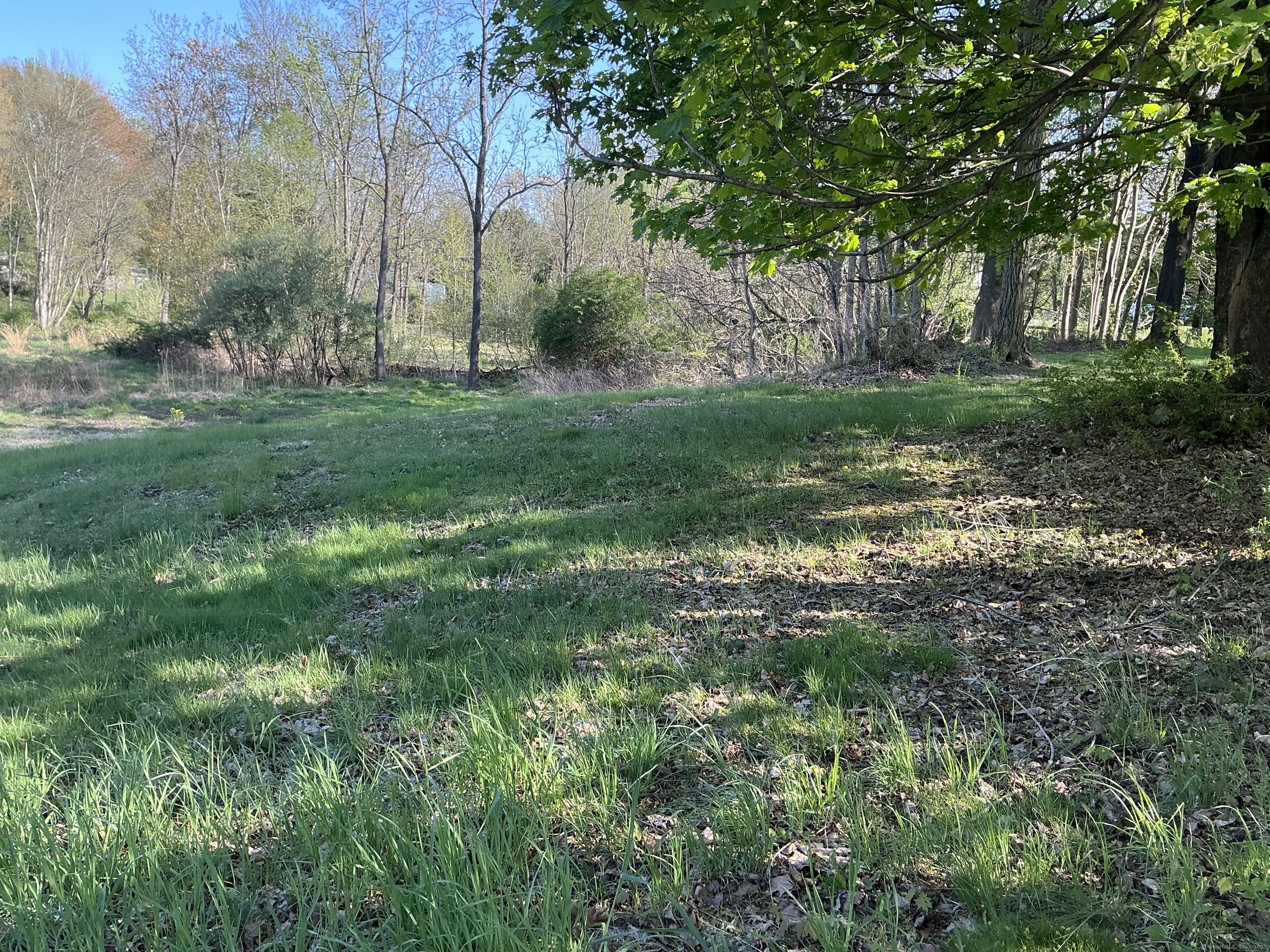 19 Laporte Drive, Norwich, Connecticut image 2