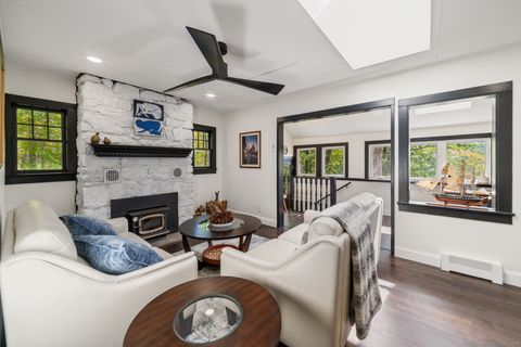 Photo of 109 Mountain Road, Ridgefield, CT 06877 (MLS # 24131249)