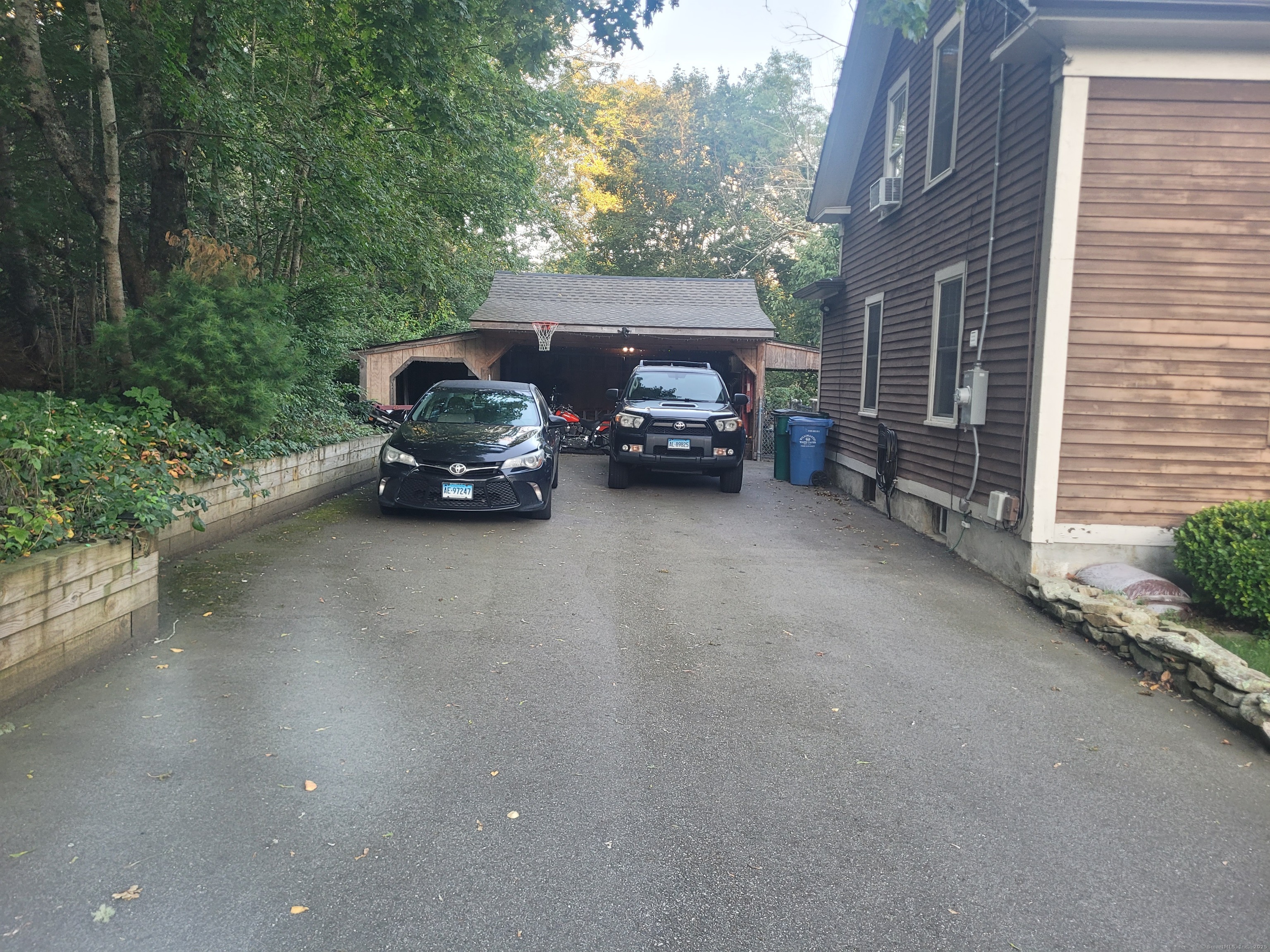 933 Bailey Hill Road