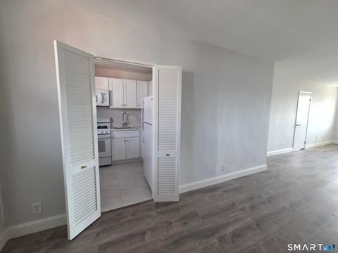 Tiny photo for 444 Bedford Street #6J, Stamford, CT 06901 (MLS # 24165081)