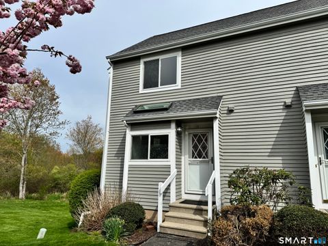 Photo of 11 Hilltop Drive #11, Simsbury, CT 06089 (MLS # 24171395)