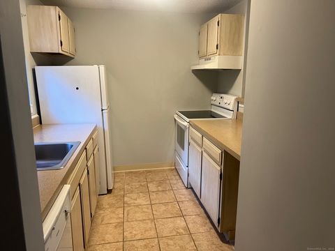 Tiny photo for 42 N Main Street #APT 73, West Hartford, CT 06107 (MLS # 24137753)