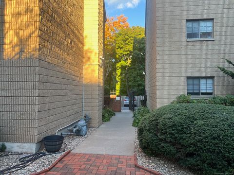 Tiny photo for 42 N Main Street #APT 73, West Hartford, CT 06107 (MLS # 24137753)