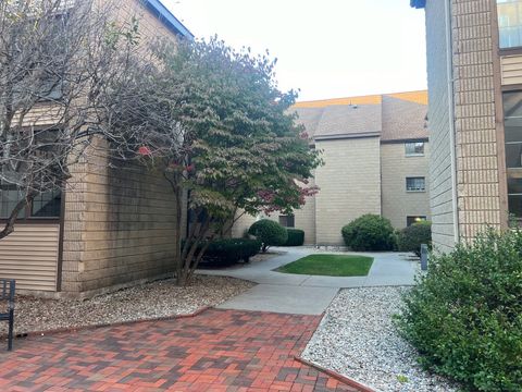 Tiny photo for 42 N Main Street #APT 73, West Hartford, CT 06107 (MLS # 24137753)